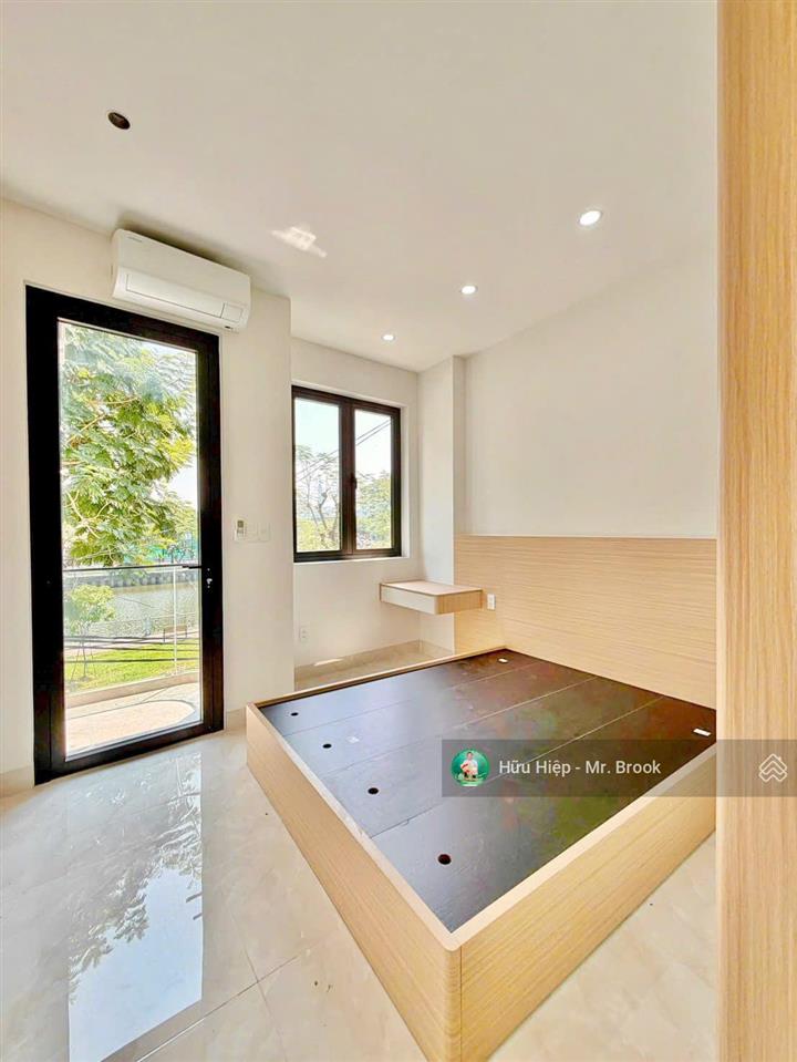 Bán nhà mặt tiền hoàng sa quận 1, view kênh bạch đằng thoáng mát, giá 14,8 tỷ giá