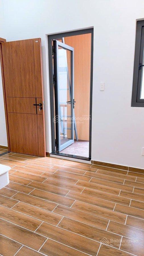 Bán nhà quận 5 lê hồng phong  nở hậu 6m, 3pn (có pn trệt), nội thất đẹp, ở ngay, 7,1 tỷ