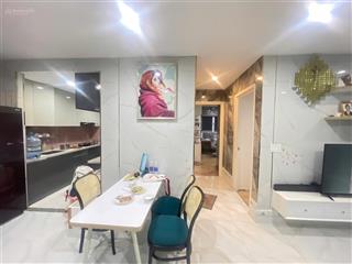 Chính chủ cần chuyển nhượng căn hộ mặt tiền võ văn kiệt, vị trí kế trung tâm q1