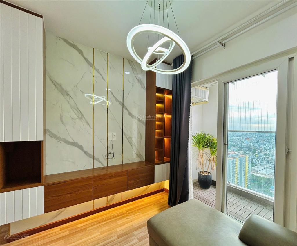 Chuyển nhượng nhanh căn hộ diamond riverside 2pn kết nối bạch đằng q1 chỉ 15phút
