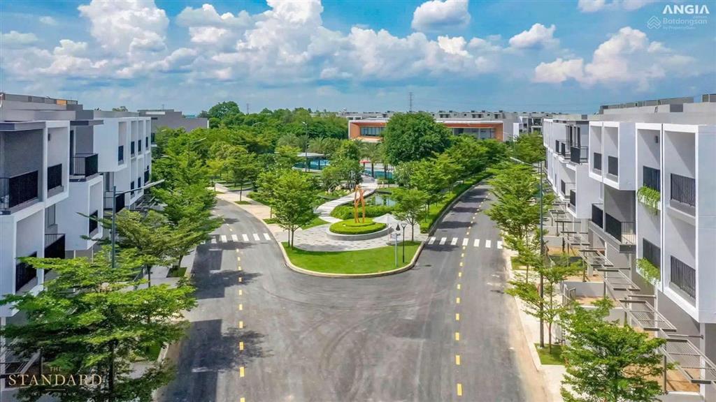 Bán nhà mặt phố tại the standard an gia  bình dương, 4,39 tỷ, 255 m2 sd