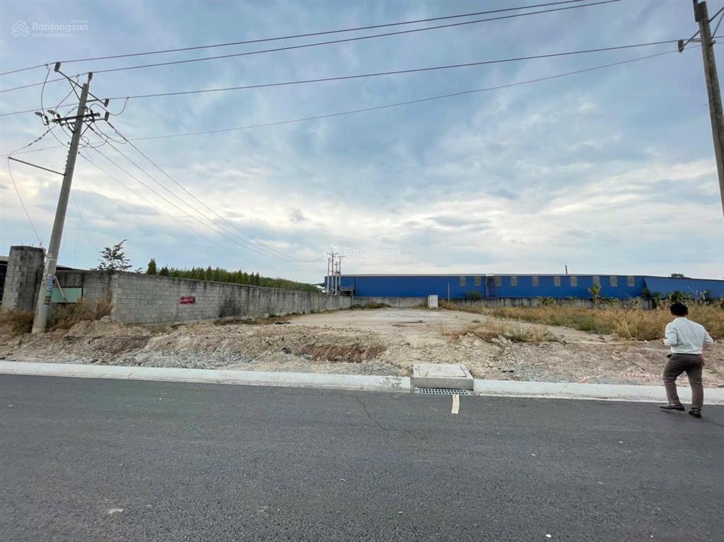 Bán đất tại phùng hưng, 820 triệu, 260 m2, giá tốt!