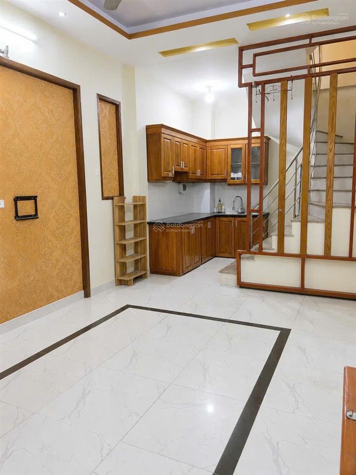 Bán nhà riêng tại định công thượng, 7 tỷ vnd, 33 m2, đẹp, nhiều tiện ích