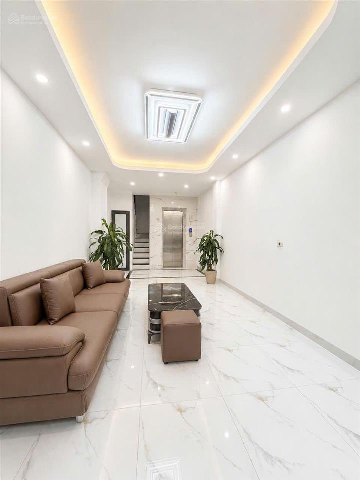 Bán gấp nhà 6 tầng thang máy phố vũ tông phan chỉ 9,05 tỷ!