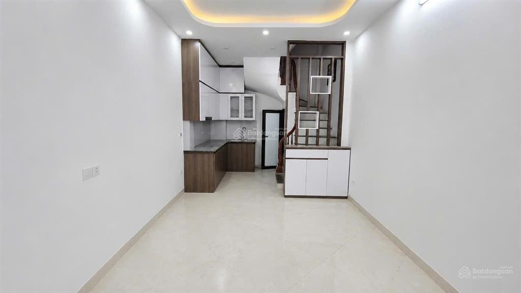 Cần bán gấp nhà riêng tại phố vũ tông phan, giá cực chất 6,8 tỷ, lô góc thoáng sáng