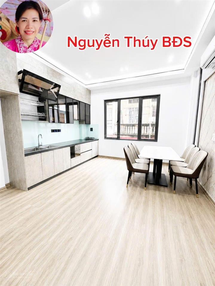 Nhà mới 6 tầng thang máy giá chỉ 9 tỷ  xem là muốn chốt