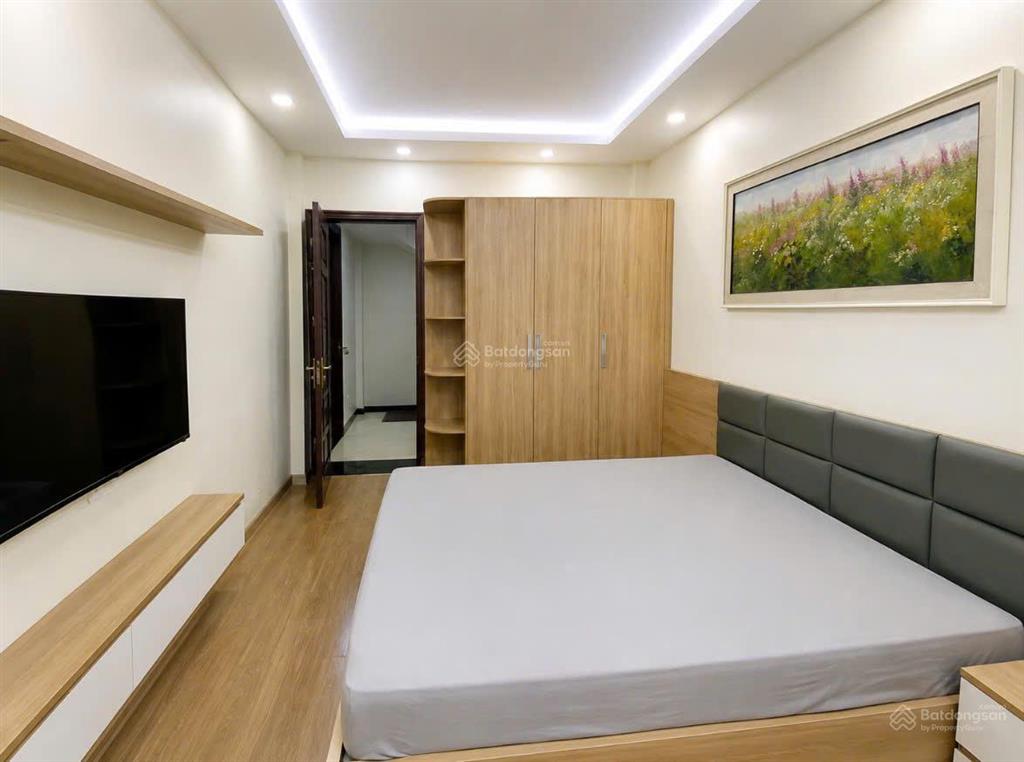 Cần bán gấp nhà định công  ngõ thông 32m x 5 tầng giá chỉ 8 tỷ