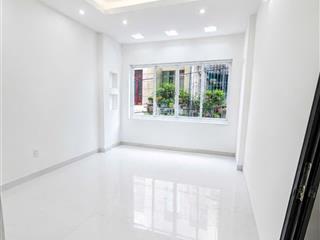 Đường hoàng văn thái mặt tiền rộng sổ đỏ nở hậu, 38m x 5 tầng giá 10 tỷ