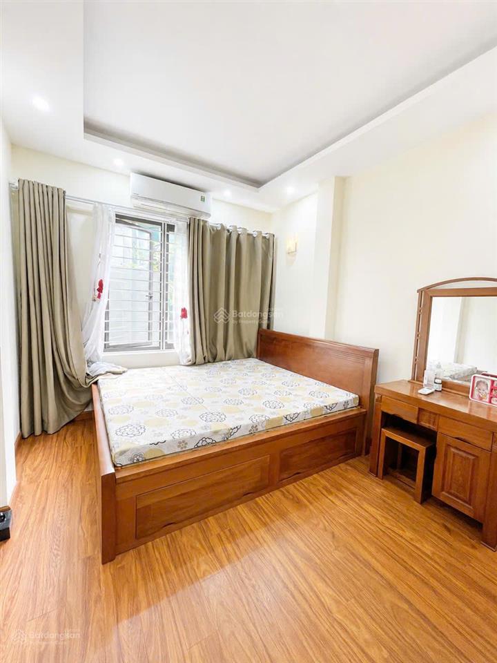 Bán nhà riêng tại định công, 7 tỷ, 35m2, 3pn, 5wc, pháp lý đầy đủ