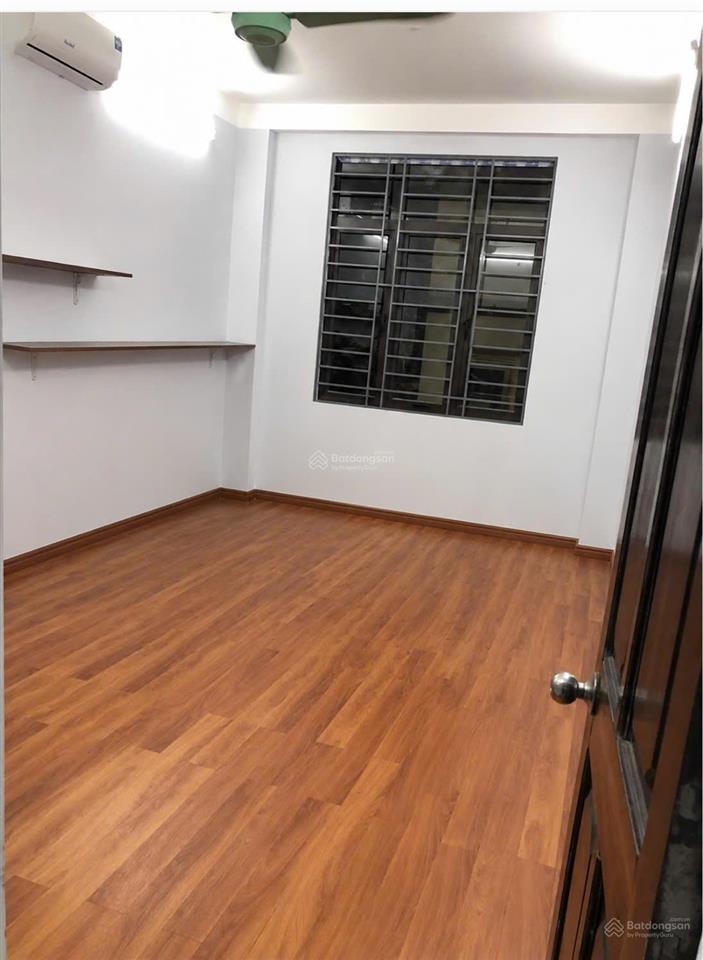 6,9 tỷ mà mua được nhà 32m x 5 tầng ngã tư sở không xem là tiếc
