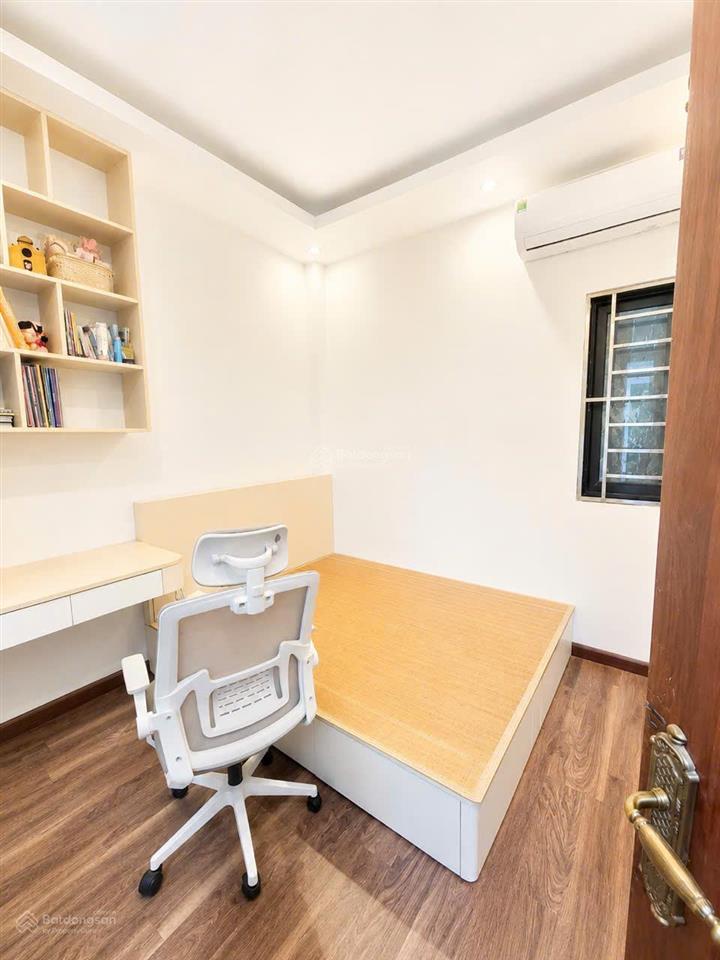 Nhà đẹp định công thượng thiết kế hiện đại, 36m2 x 5 tầng 4 phòng ngủ rộng rãi, giá 7.3 tỷ