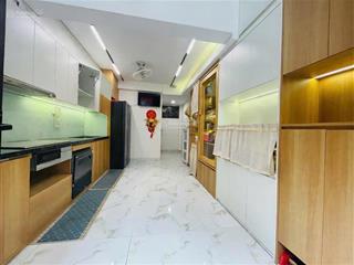 Cần bán nhà phố kim giang  thịnh liệt |25m x 5 tầng  hơn 6 tỷ  gần chơ quang