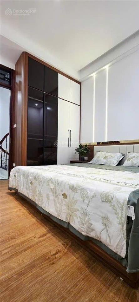 Định công thượng 37m2 x 4 tầng 3 ngủ rộng hơn 9 tỷ