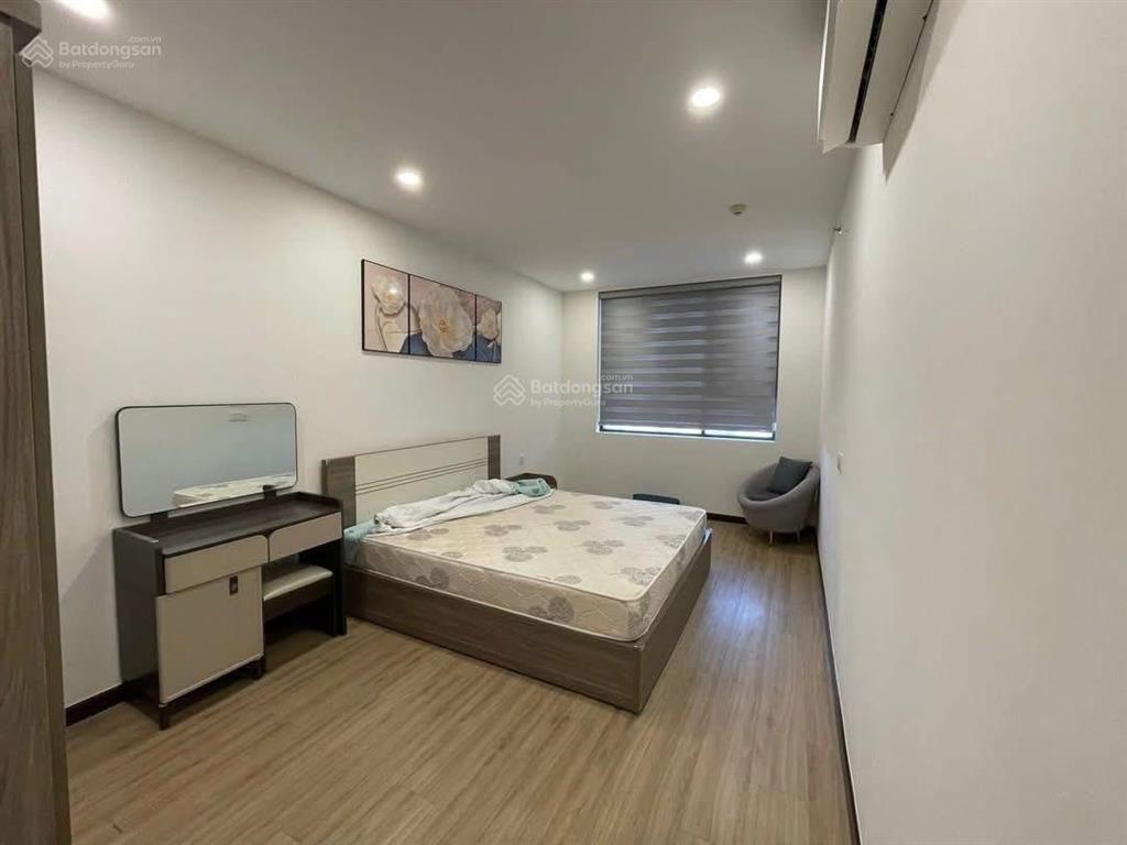 Bán căn hộ chung cư ngọc khánh tower quận 5 64m2, 2pn.2wc, full nt, shrcc !!!