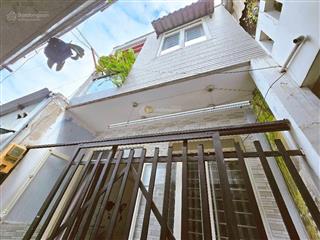 Nhà đẹp ở ngay linh xuân thủ đức. ngay đường linh trung.sát phạm văn đồng.2 tầng btct.hẻm xe hơi.