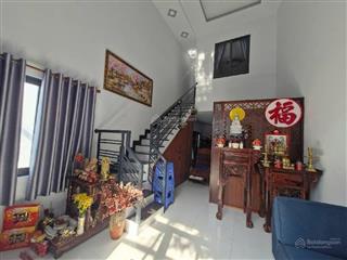 Nhà đẹp ở ngay  phạm văn đồng sát kha vạn cân  2 tầng btct 8 chỉ hơn 4 tỷ (tl)