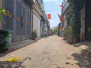 Bán nhà 2 tầng đường tô vĩnh diện  phường đông hòa dĩ an. sát siêu thị go dĩ an. phạm văn đồng.