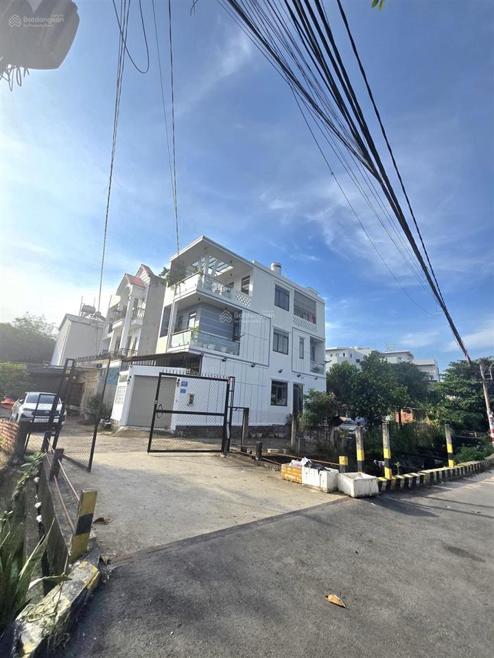 Nhà 2 tầng linh đông  sát phạm văn đồng  hẻm xe hơi đậu đỗ ngày đêm  114 m2 chỉ hơn 6 tỷ. (tl)