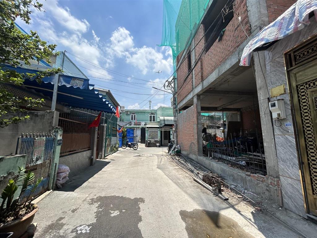 Bán nhà 3 tầng ngay phạm văn đồng  gần chợ thủ đức  tô ngọc vân  wincom thủ đức.