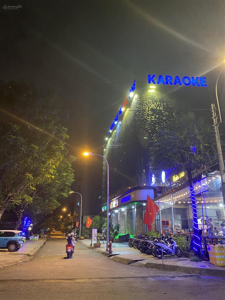 Hàng hiếm linh xuân nhà 2 tầng xe hơi tới cửa giá hơn 2 tỷ còn thương lượng linh