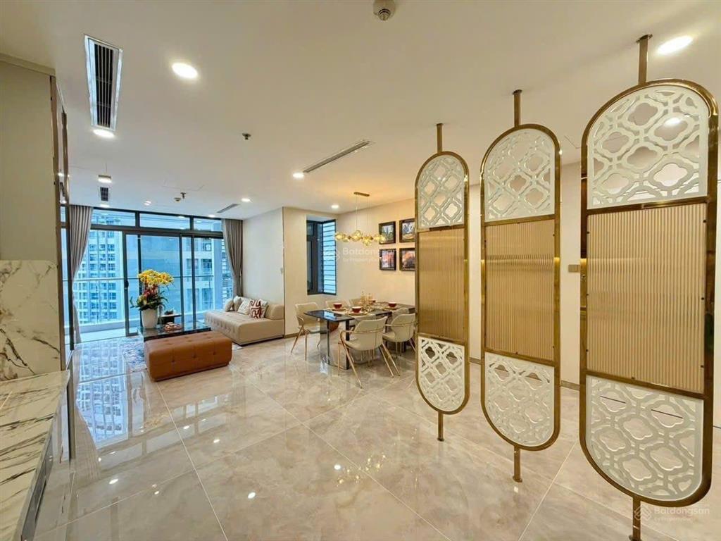 Bán gấp căn hộ 4pn, 3wc, 139,3m2 tại vinhomes central park, 22,3 tỷ vnd