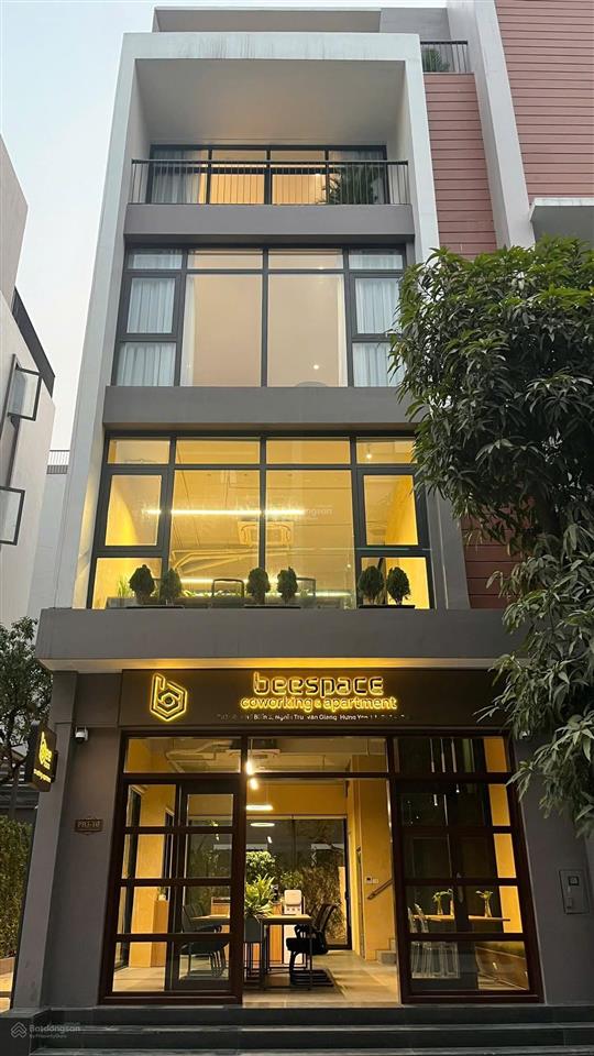 Bán shophouse phố biển 3, vinhomes ocean park 3 chỉ 18.x tỷ, sổ đỏ chính chủ đang tạo dòng tiền