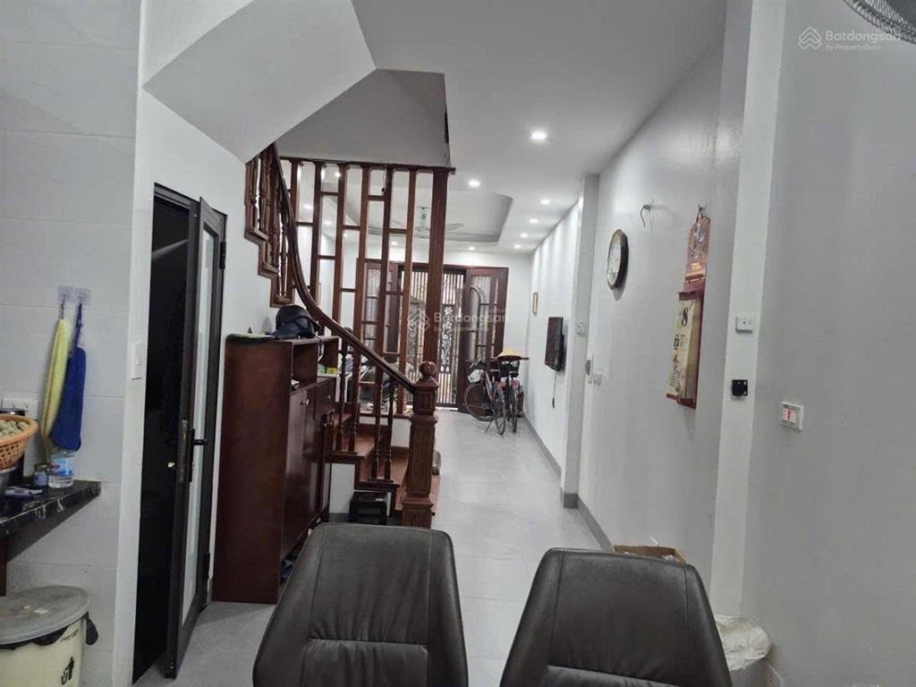 Bán nhà riêng 4pn, 4wc, 45m2 giá cực chất tại nguyễn khuyến văn quán, p thanh liệt, hà nội