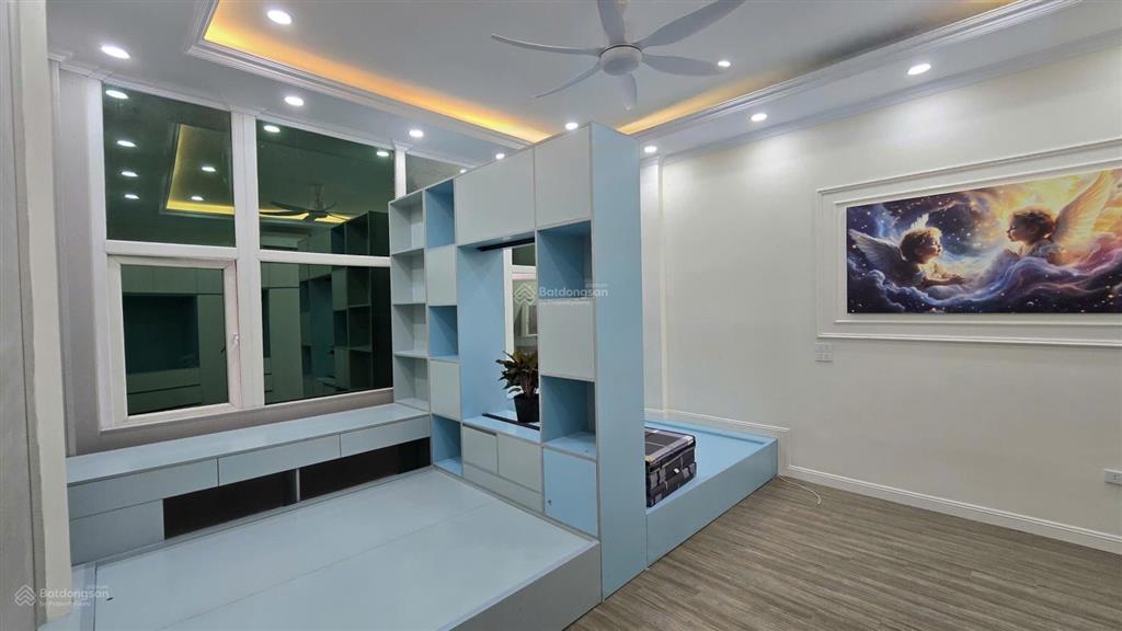 Bán nhà riêng tại tô hiệu, 10,45 tỷ, 43m², 4pn, 4wc hot!
