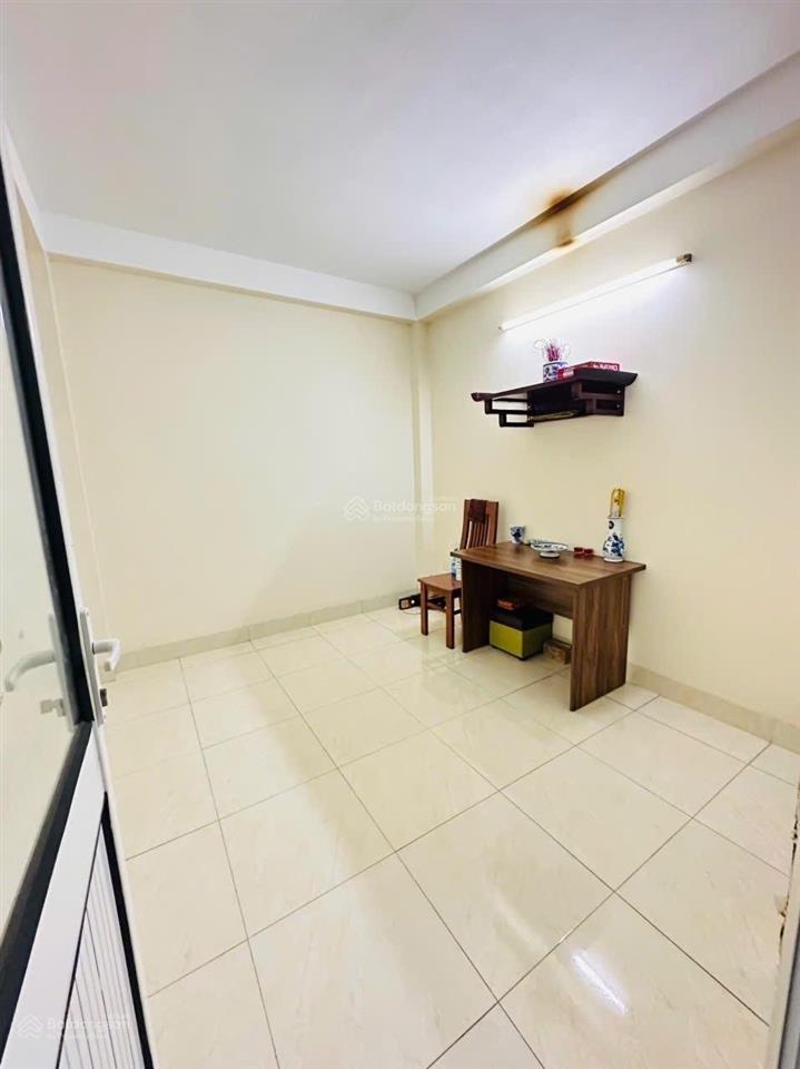 Hàng hiếm tại mỗ lao, 6 tỷ vnd, 35m2, 3pn, 3wc, 4 tầng