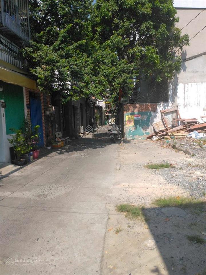 Bán đất trống đ phú thọ hoà ngay chợ vải 94m2 ngang 8m chỉ 6,x tỷ