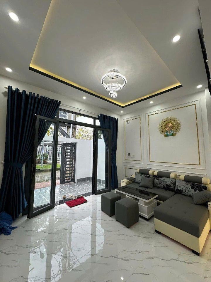 Cần Bán Gấp Nhà 1 Lầu - 2PN - 3WC - Cần Đước - Long An