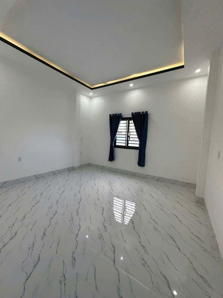 Cần Bán Gấp Nhà 1 Lầu - 2PN - 3WC - Cần Đước - Long An