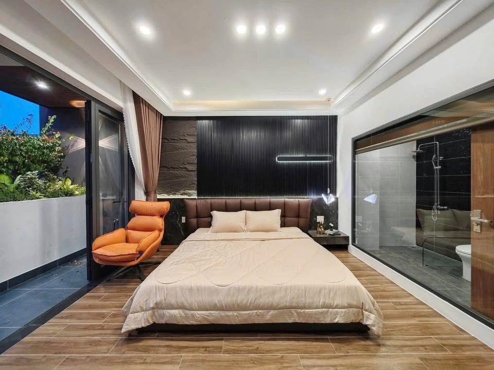 Nhà Mới 2 Lầu Thiết Kế Hiện Đại - 3PN 3WC - DT120m2 - Thủ Dầu Một - Bình Dương
