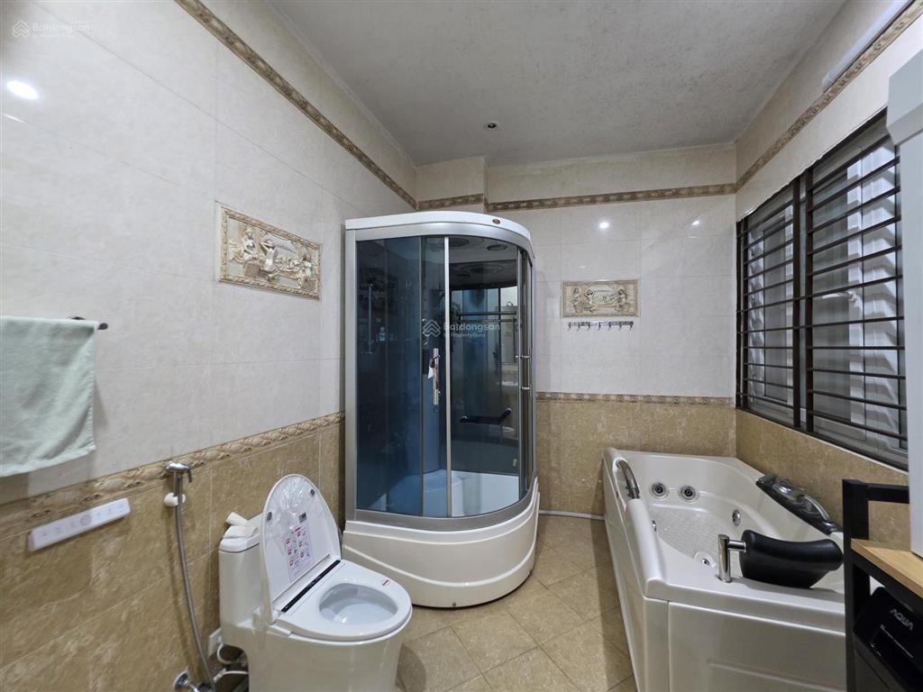 Cho thuê căn phòng 1 ngủ, 1 bếp, 1 vệ sinh dạng căn hộ ở phố đội cấn