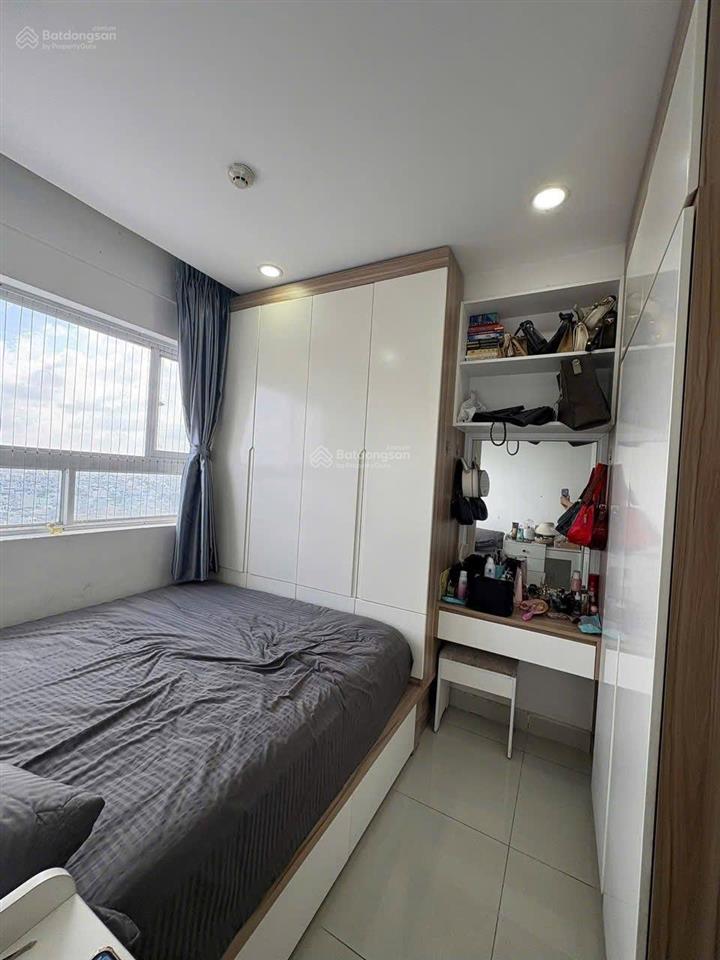 Bán gấp căn hộ 8x plus, q12, 63m2, 2pn, 2wc, full nt, giá 1 tỷ 840