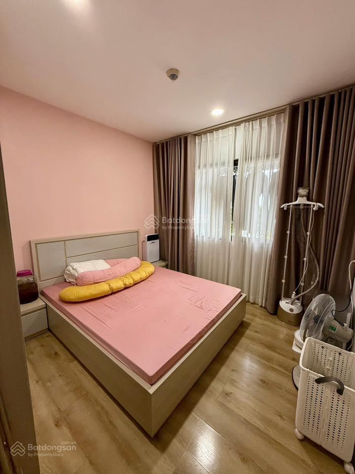 Chủ cần bán gấp cc tại icon 56, q. 4, 80m2, 2pn, 2wc, giá 1 tỷ 890