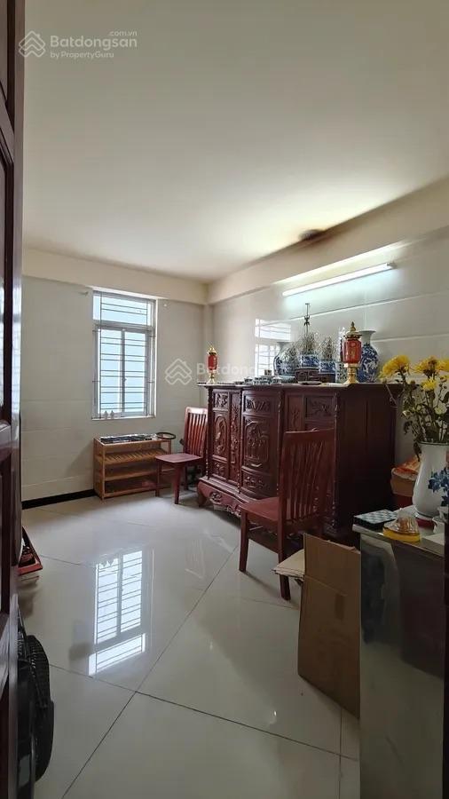 Chính chủ bán nhà phố quan hoa 20m ra mặt phố  lô góc 3 thoáng