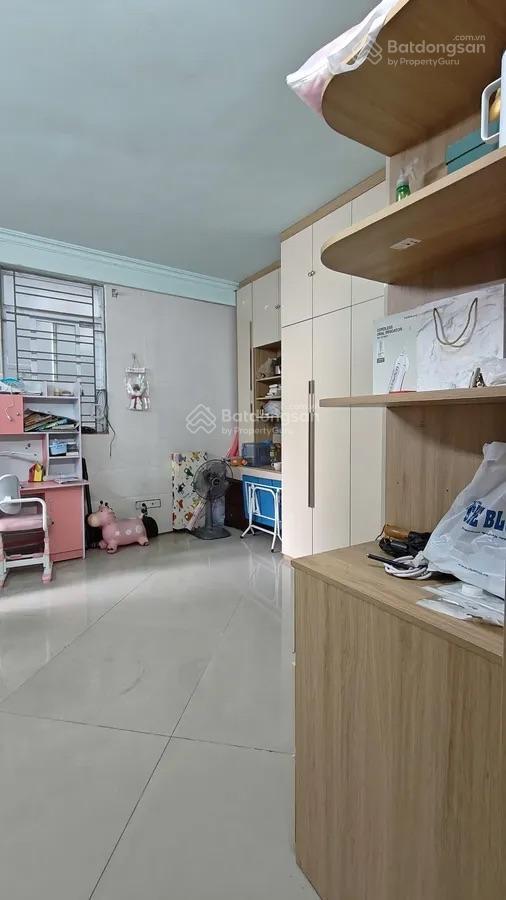 Chính chủ bán nhà phố quan hoa 20m ra mặt phố  lô góc 3 thoáng