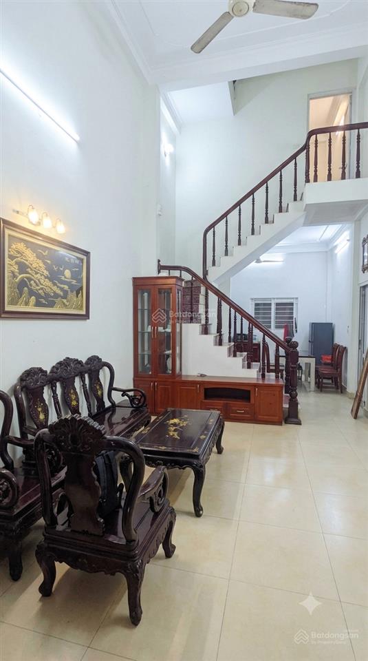 Chính chủ bán nhà dương quảng hàm  cầu giấy  ô tô đỗ cửa  ngõ thông