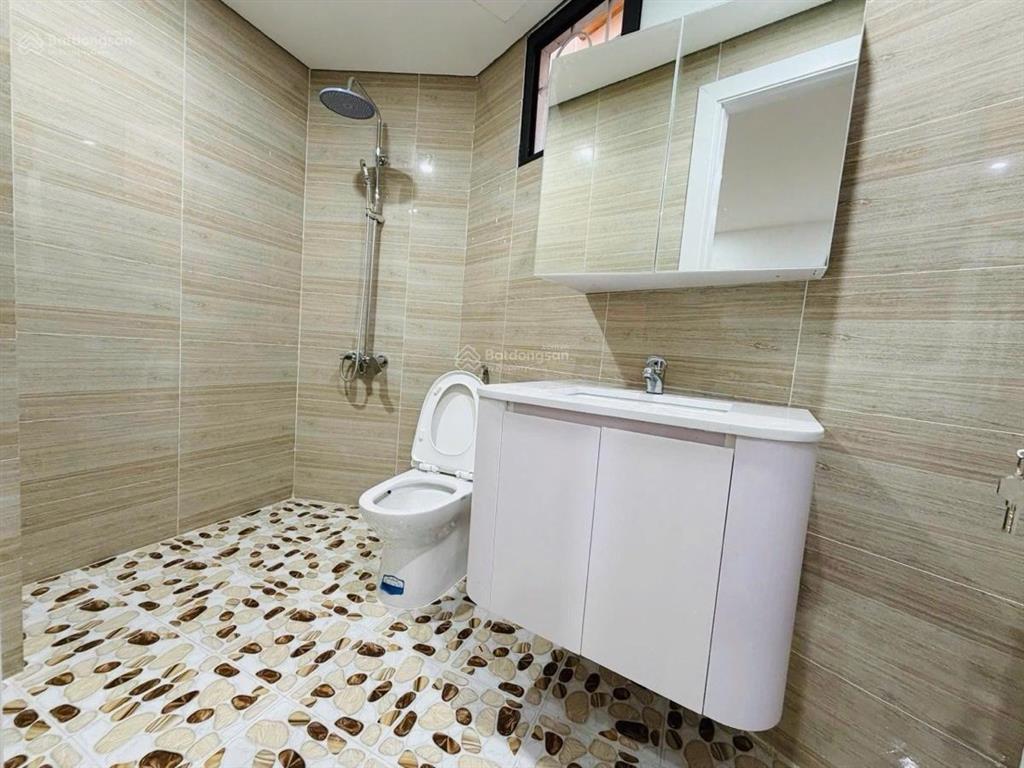 Chính chủ bán nhà phố hoàng sâm  cầu giấy  37m2x5t, mt 7,5m