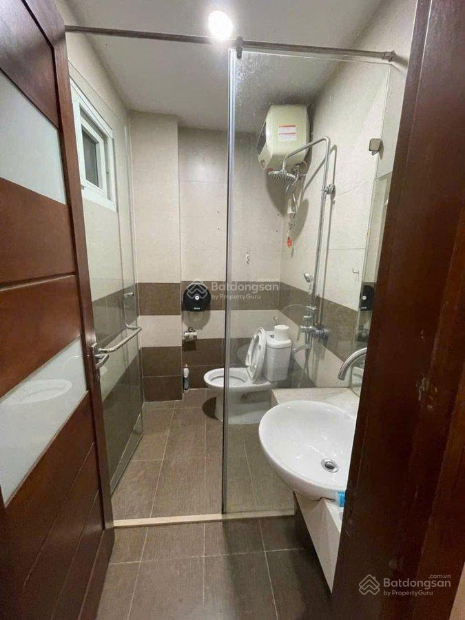 Siêu phẩm xuân thủy  trần quốc vượng  ngõ thông  gần phố gần ô tô  dt 30m2 x 5t, mt 4,8m.