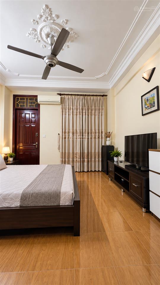 Nhà phố quan hoa  cầu giấy
 mặt ngõ  thông các ngả  dt 35x5t, mt 4m