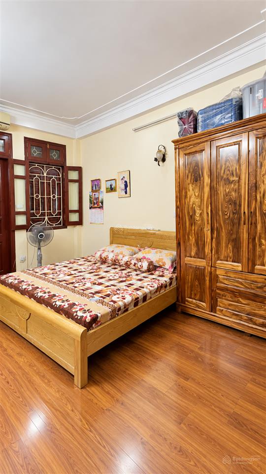 Chính chủ bán nhà khu tăng thiết giáp  bắc từ liêm | phân lô quân đội, ô tô vào nhà | giá 14,3 tỷ