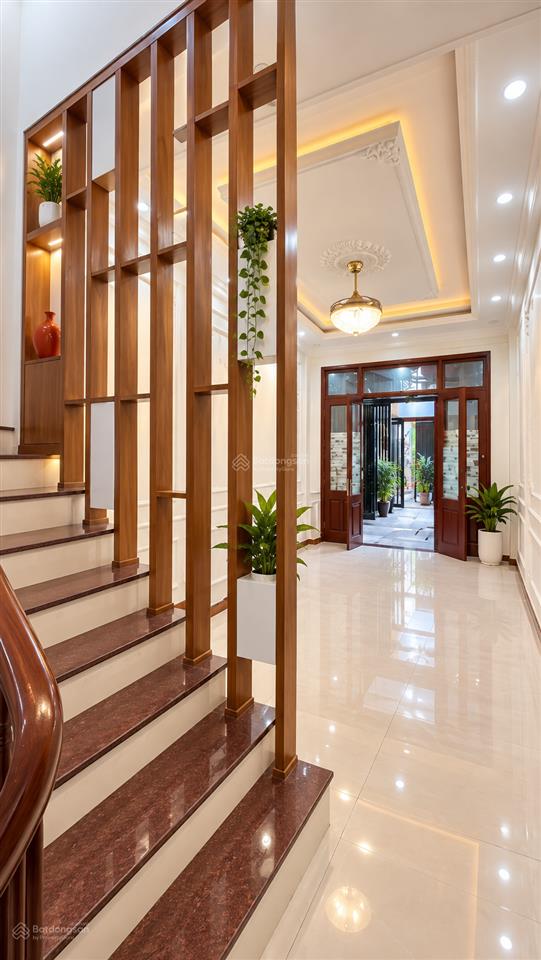 Cầu giấy | nhà đẹp gần phố trần thái tông  2 thoáng  dt45m2  5 tầng 6 phòng
