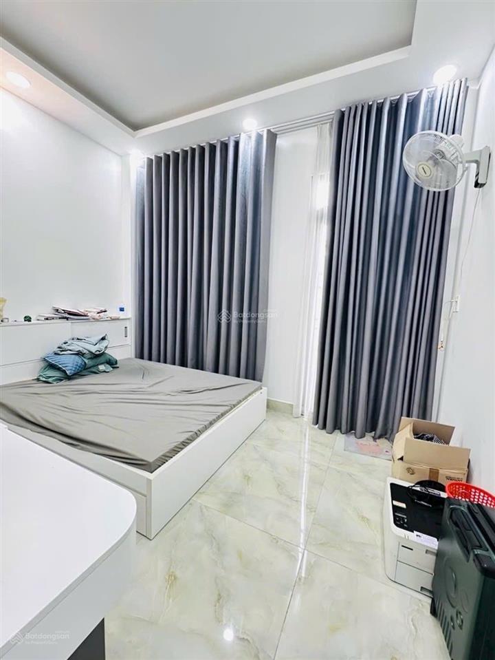 Bán nhà ngay aeon  đường xe hơi 5m  dts 80m2  2pn  sát mặt tiền  ngay tỉnh lộ 10