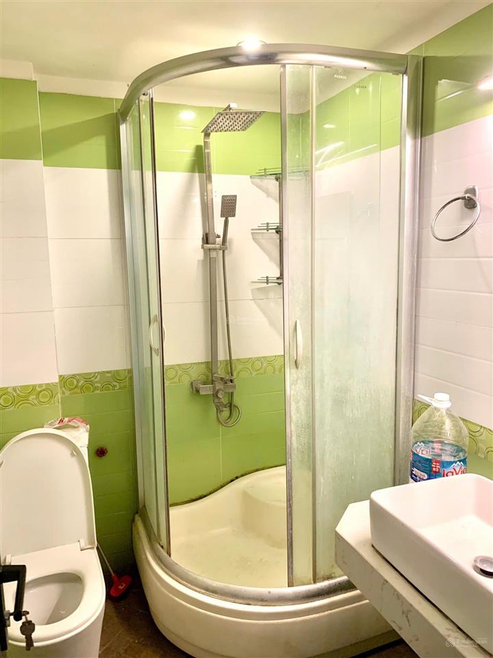Bán nhà phố kim mã 52m 5 tầng  5 phòng, ngõ nông mặt tiền 4m giá 15 tỷ