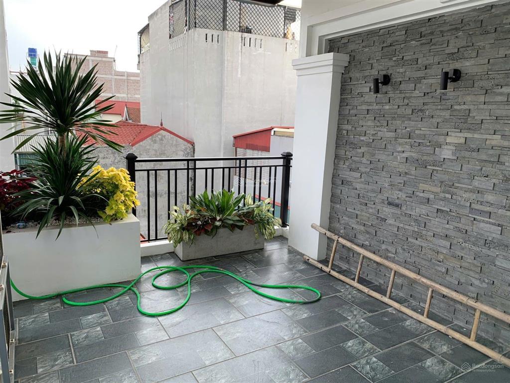 8 tỷ nhà riêng phố sài đồng long biên  51m 4 tầng  lô góc  nhà mới mt4m giá 8 tỷ