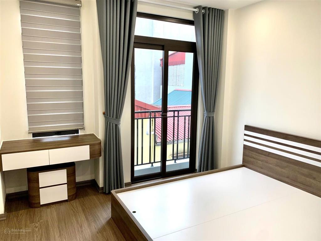 8 tỷ nhà riêng phố sài đồng long biên  51m 4 tầng  lô góc  nhà mới mt4m giá 8 tỷ