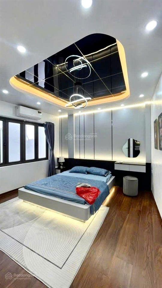 7 tỷ  nhà riêng phố khâm thiên 30m 5 tầng  lô góc full nội thất