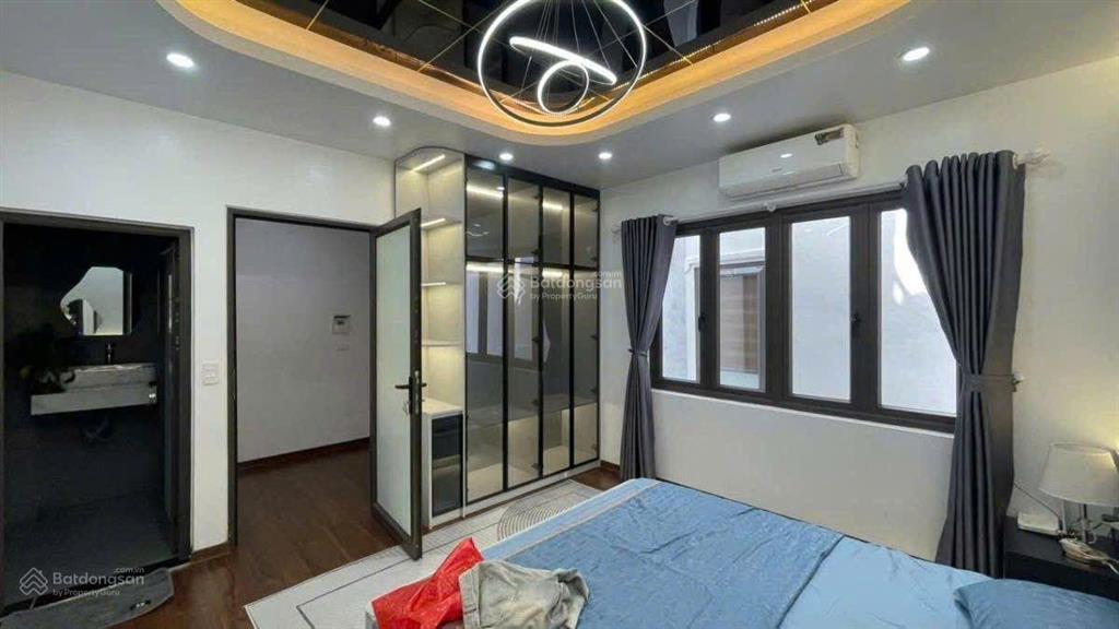 7 tỷ  nhà riêng phố khâm thiên 30m 5 tầng  lô góc full nội thất
